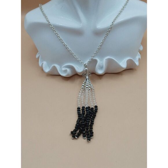 Swarovski Elements Crystal Chain Lariat Tassel 34" Flapper Style Necklace - Picture 7 of 7